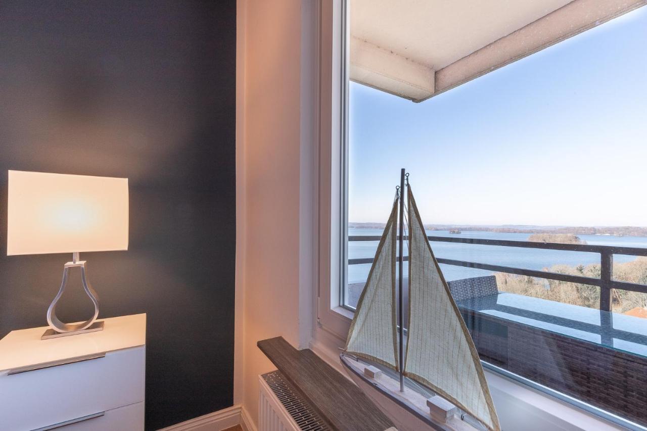 Mooi: Fantastisches Apartment Mit Seeblick Und Stil, Netflix Plön Esterno foto