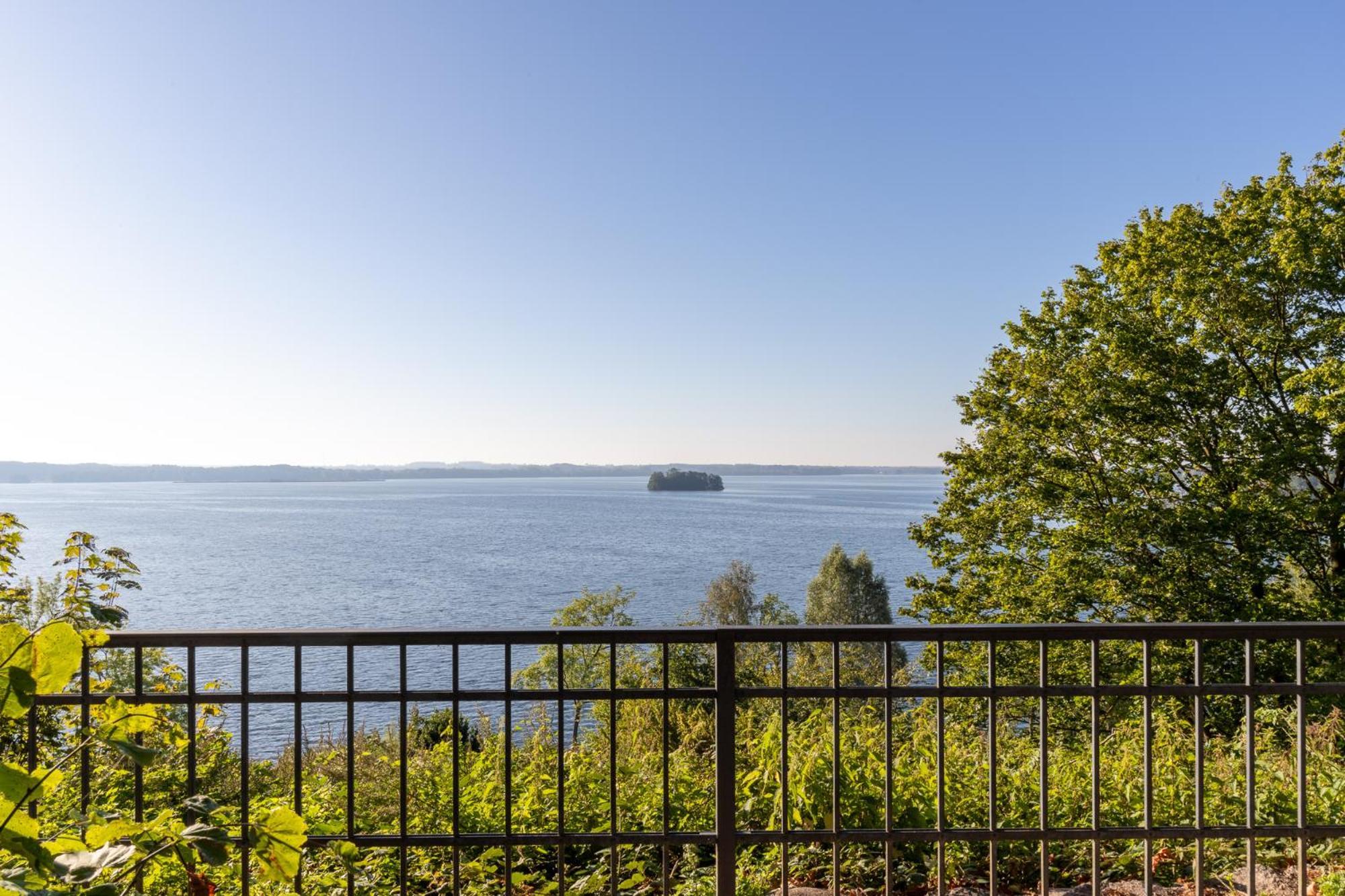 Mooi: Fantastisches Apartment Mit Seeblick Und Stil, Netflix Plön Esterno foto